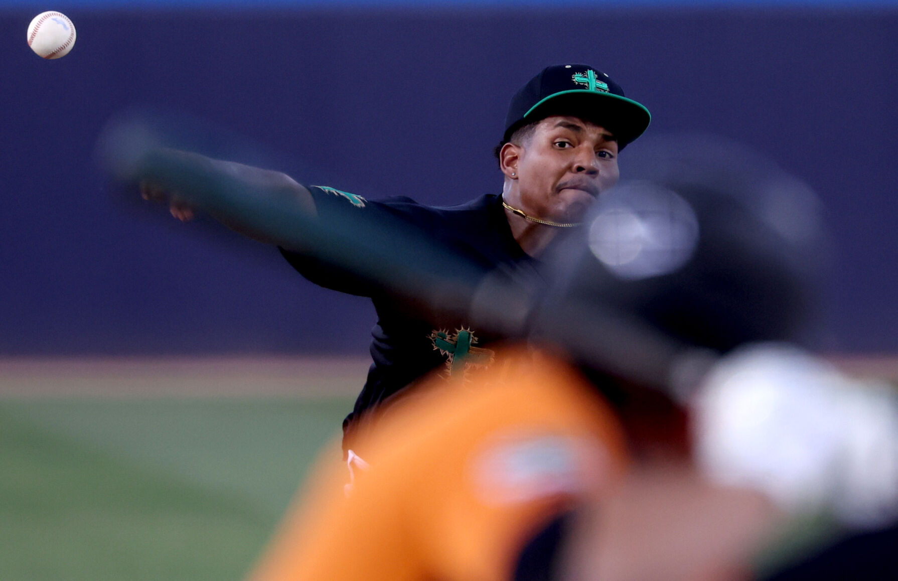 Saguaros vs Pecos Bills